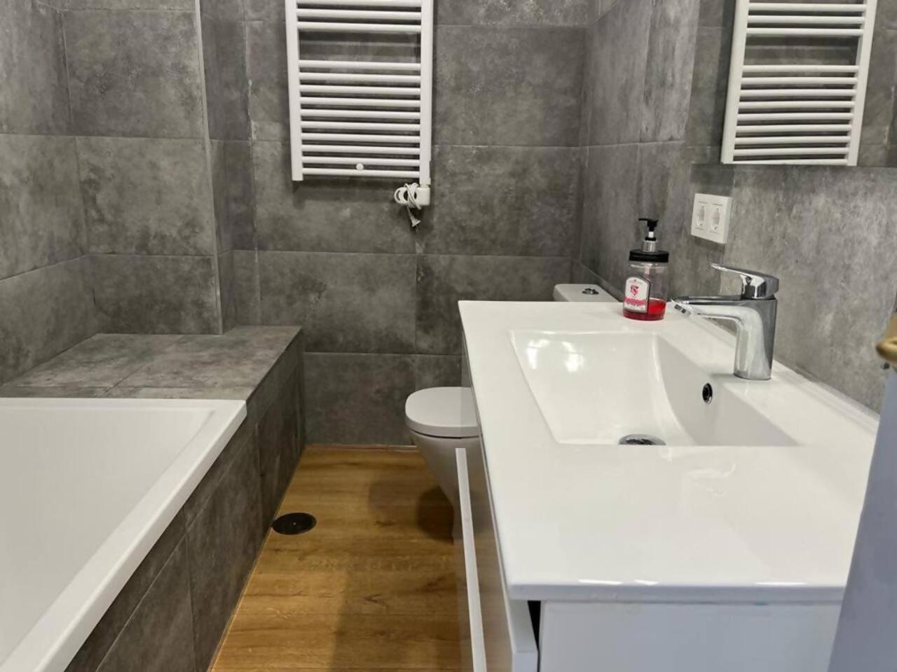 Lovelyloft Las Flores Atico لقنت المظهر الخارجي الصورة